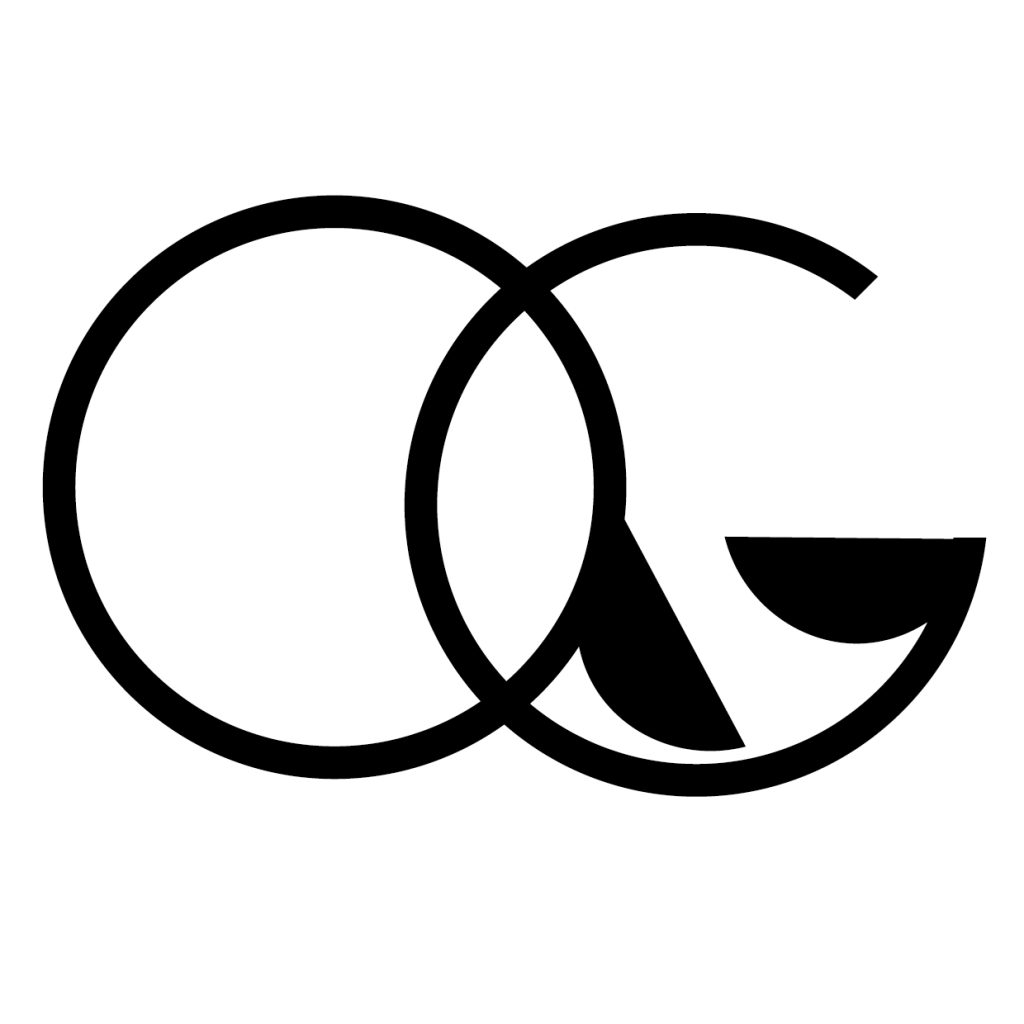 Profesional en Identidad visual Marca geométrica África Gil con las iniciales A G en una tipografía geométrica en color negro con formas redondas